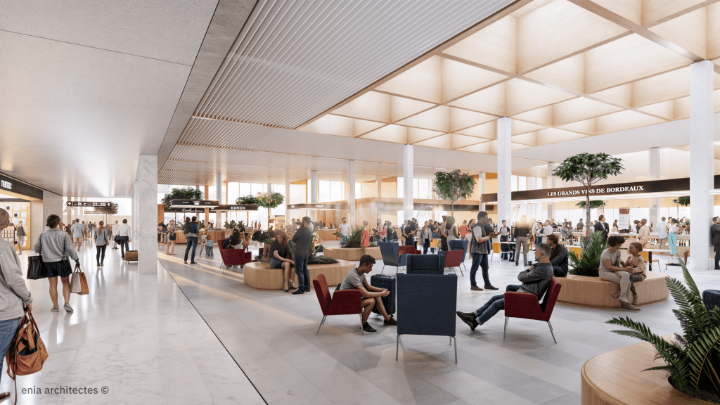 Les futurs espaces d’attente, de détente et de commerces du hall central.